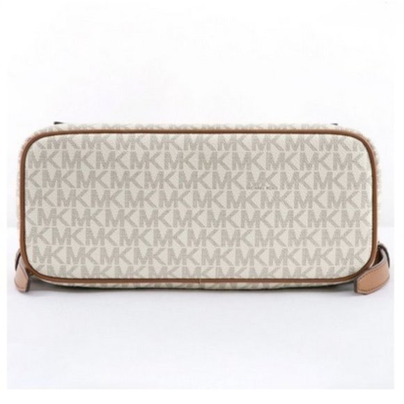 MICHAEL KORS Kenly Medium Backpack Signature Vanilla Bag - Picture 5 of 10